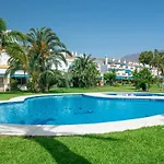 Spacious Beachfront Vakantiehuis Estepona