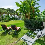 Spacious Beachfront