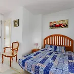 Vakantiehuis Spacious Beachfront *