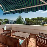 Spacious Beachfront Vakantiehuis Estepona