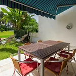 Spacious Beachfront * Estepona