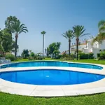 Spacious Beachfront Prázdninový dům Estepona