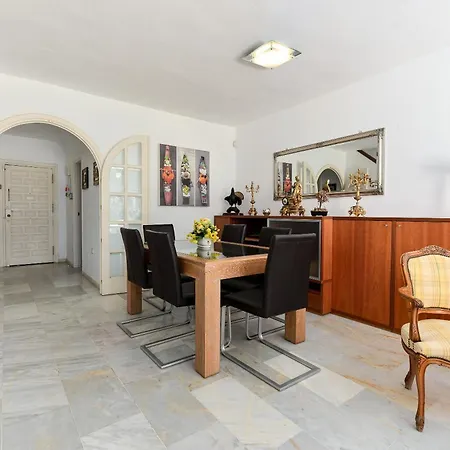 Spacious Beachfront Estepona